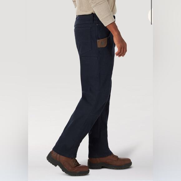NWT Wrangler RIGGS Workwear Insulated Utility Work Pant Navy Size 44 x 30 - Picture 2 of 7